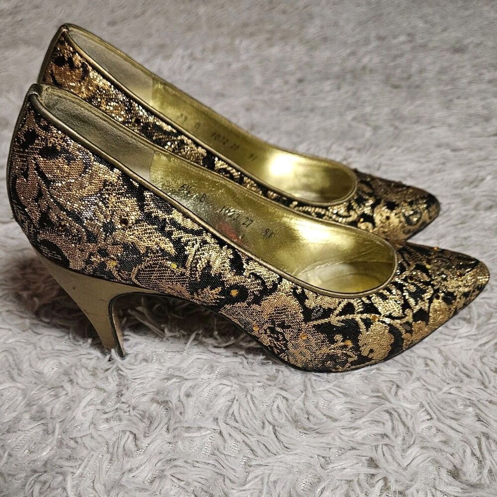 Amano USA Gold Black Metallic Pumps Size 5.5 Leather Gems Greco Jaquard Tapestry